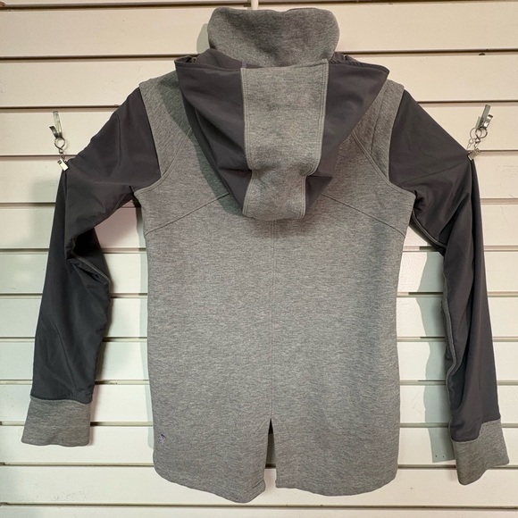 Ivivva Girls 12 Lululemon Style Jacket Grey Collar Hooded Zip Up Great Condition - Picture 9 of 15